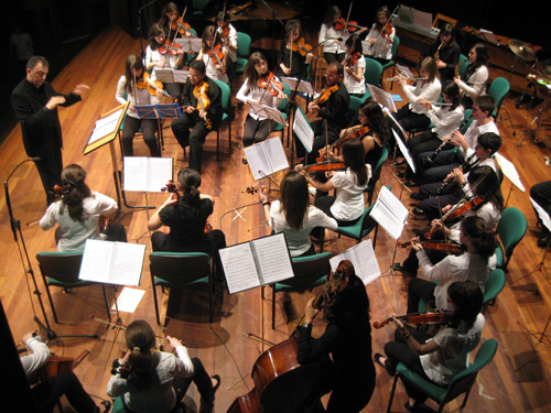 Actuación da orquestra de cámara do Conservatorio Municipal no Pazo da Cultura
